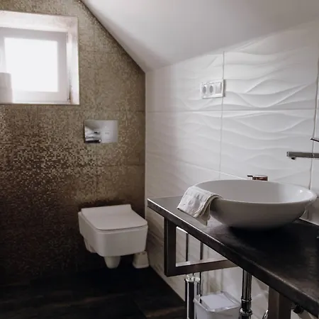 Nyirfa Apartament