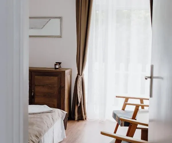 Nyírfa Apartman Vonyarcvashegy