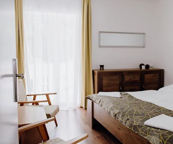 Nyírfa Apartman